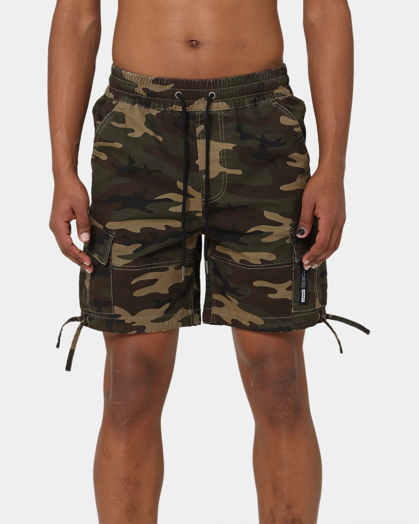 Carré Utility Cargo Shorts Camo