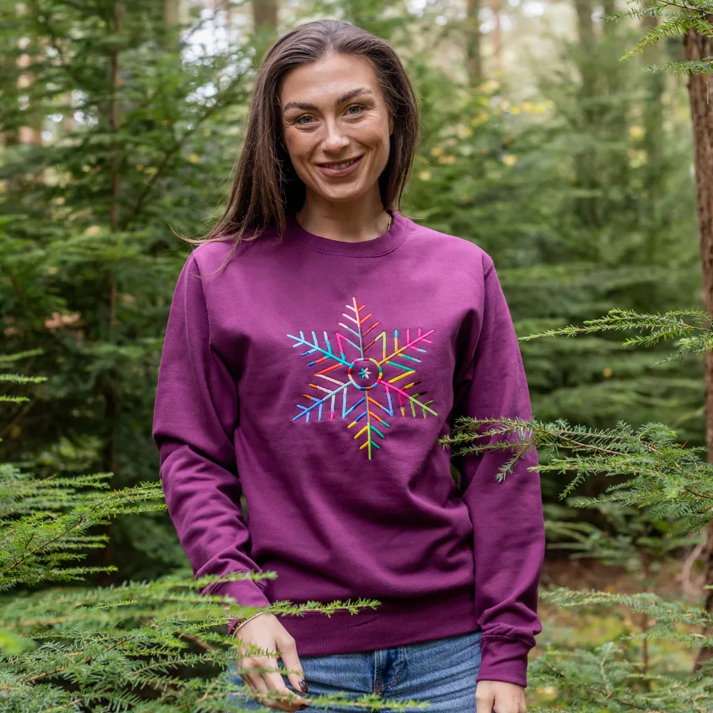 Embroidered Snowflake Christmas Sweatshirt in Plum