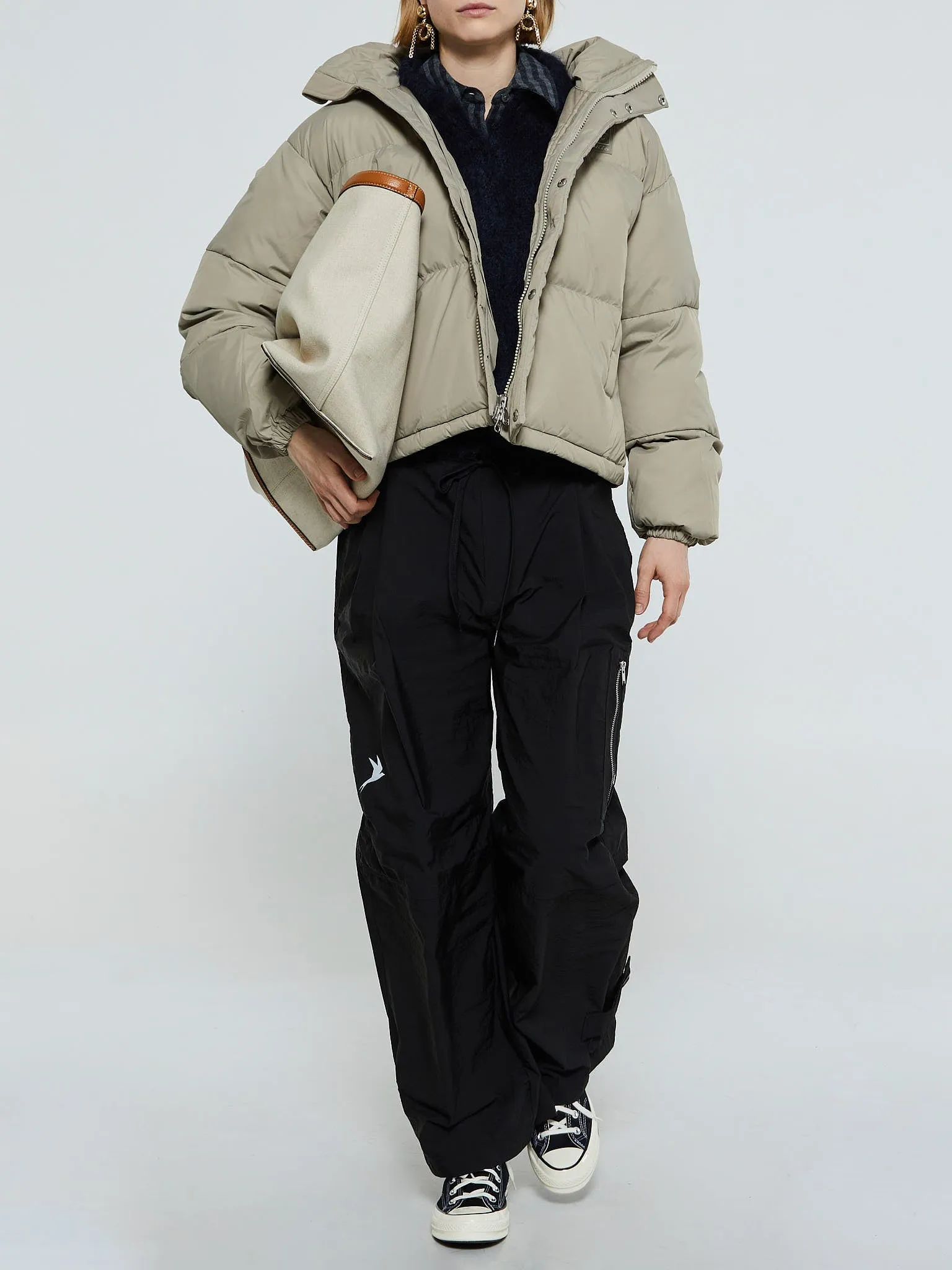 Hringbraut Cargo Pants in Black