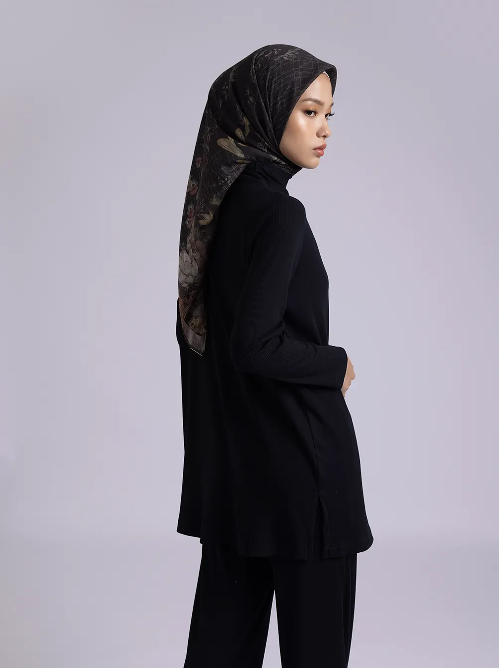 SOYA TUNIC BLACK